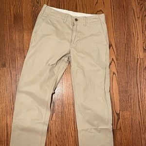 Uniqlo khakis 31x34
